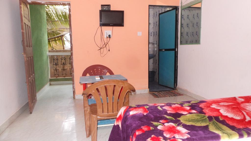 J.S Holiday Guest House Calangute Exterior foto
